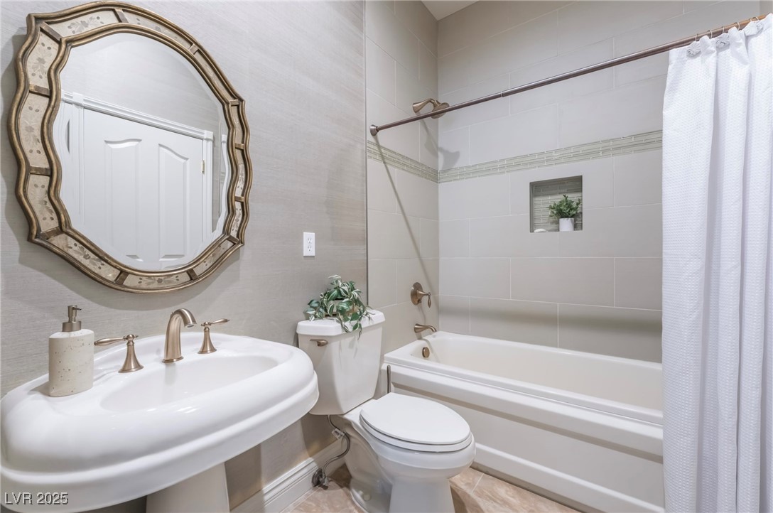 2335 Dolphin Court Property Photo 63