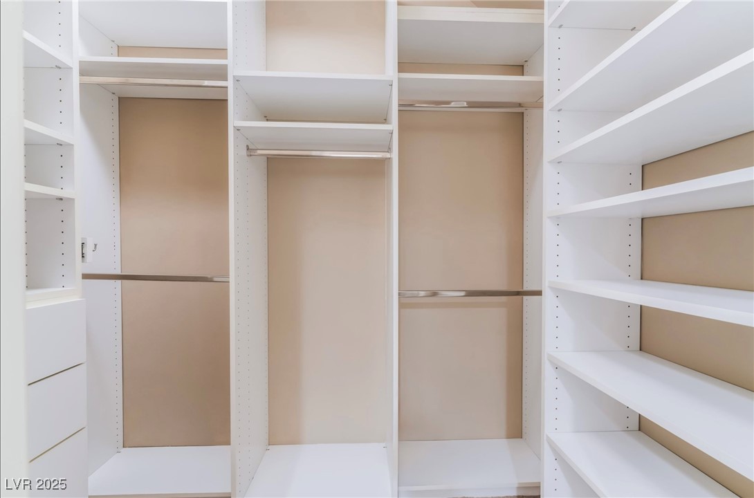 2335 Dolphin Court Property Photo 70