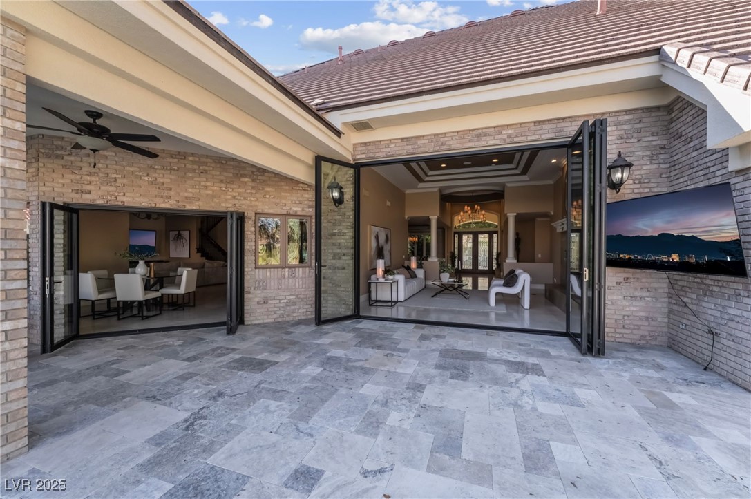 2335 Dolphin Court Property Photo 81