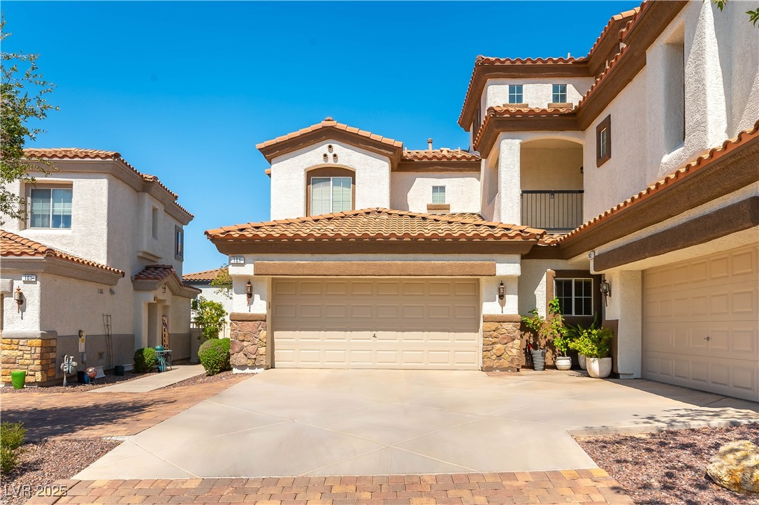 1109 Tropical Star Lane 1 Property Photo 4