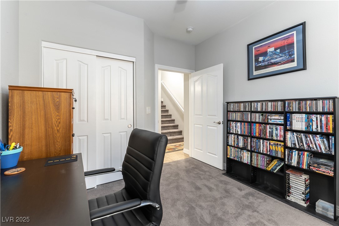 1109 Tropical Star Lane 1 Property Photo 14