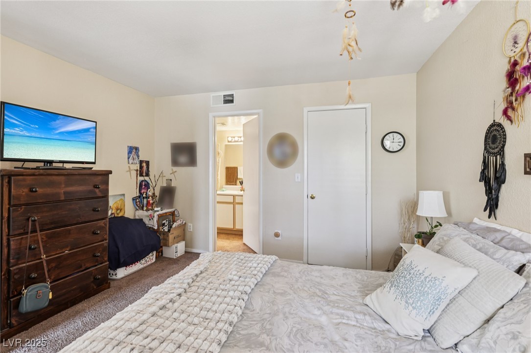 2300 East Silverado Ranch Boulevard 2161 Property Photo 18