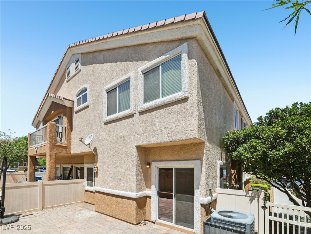 8689 Horizon Wind Avenue 103 Property Photo 41