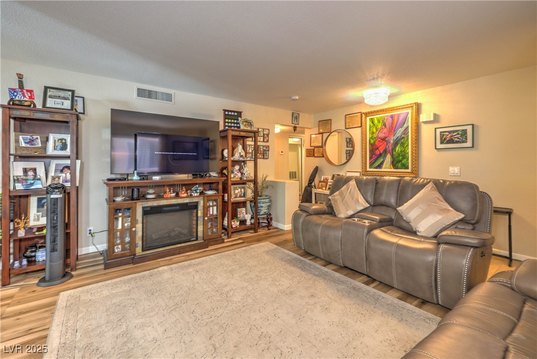 8056 Cimarron Ridge Drive 101 Property Photo 6