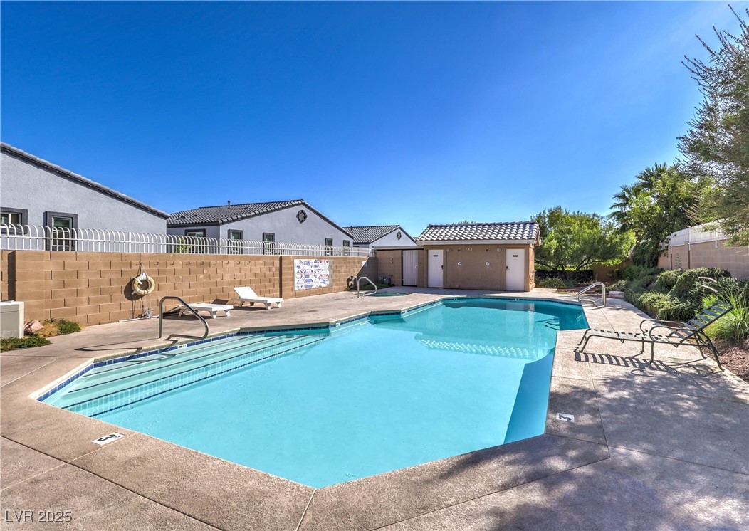 8056 Cimarron Ridge Drive 101 Property Photo 31