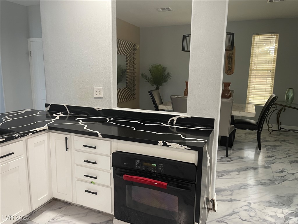 6480 West Oquendo Road Property Photo 17