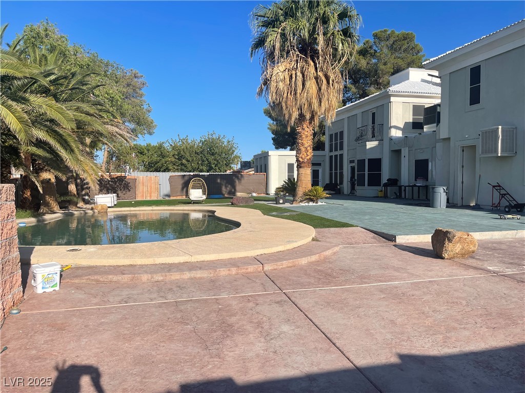 6480 West Oquendo Road Property Photo 48
