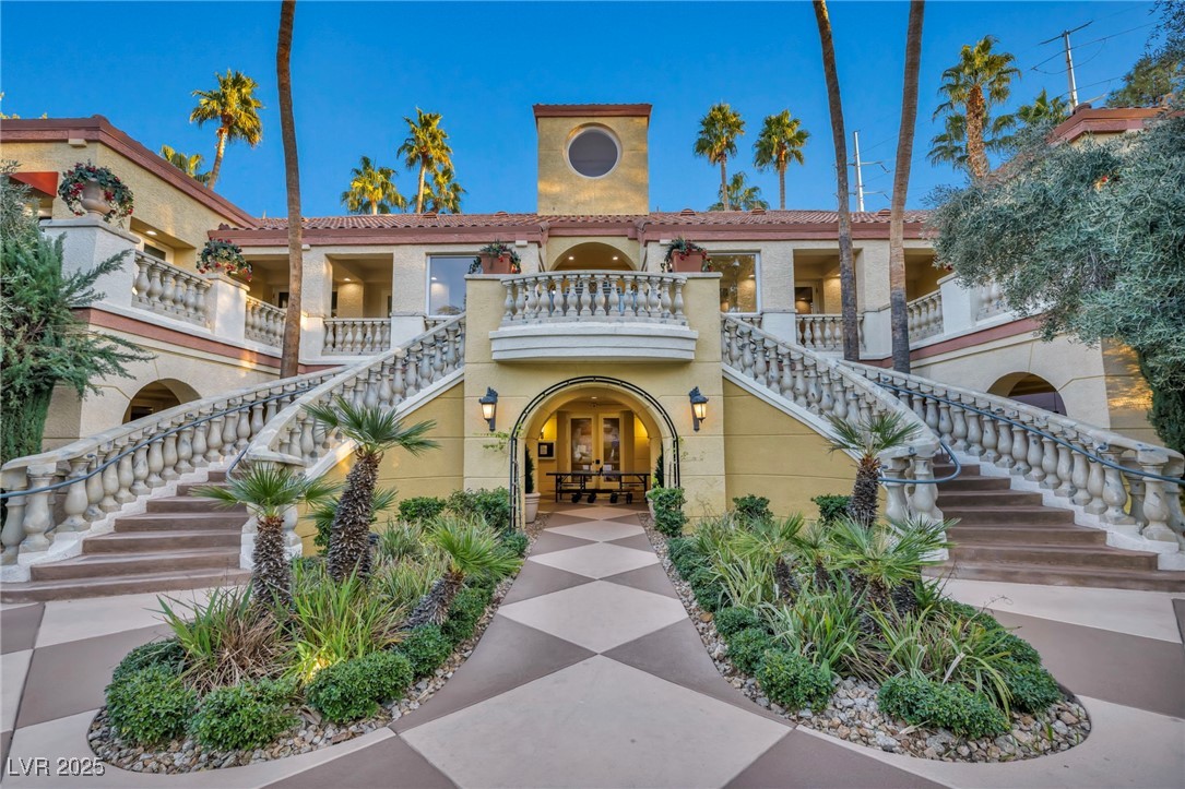 230 East Flamingo Road 212