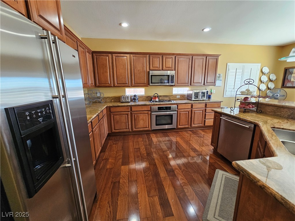 11329 Hedgemont Avenue Property Photo 2