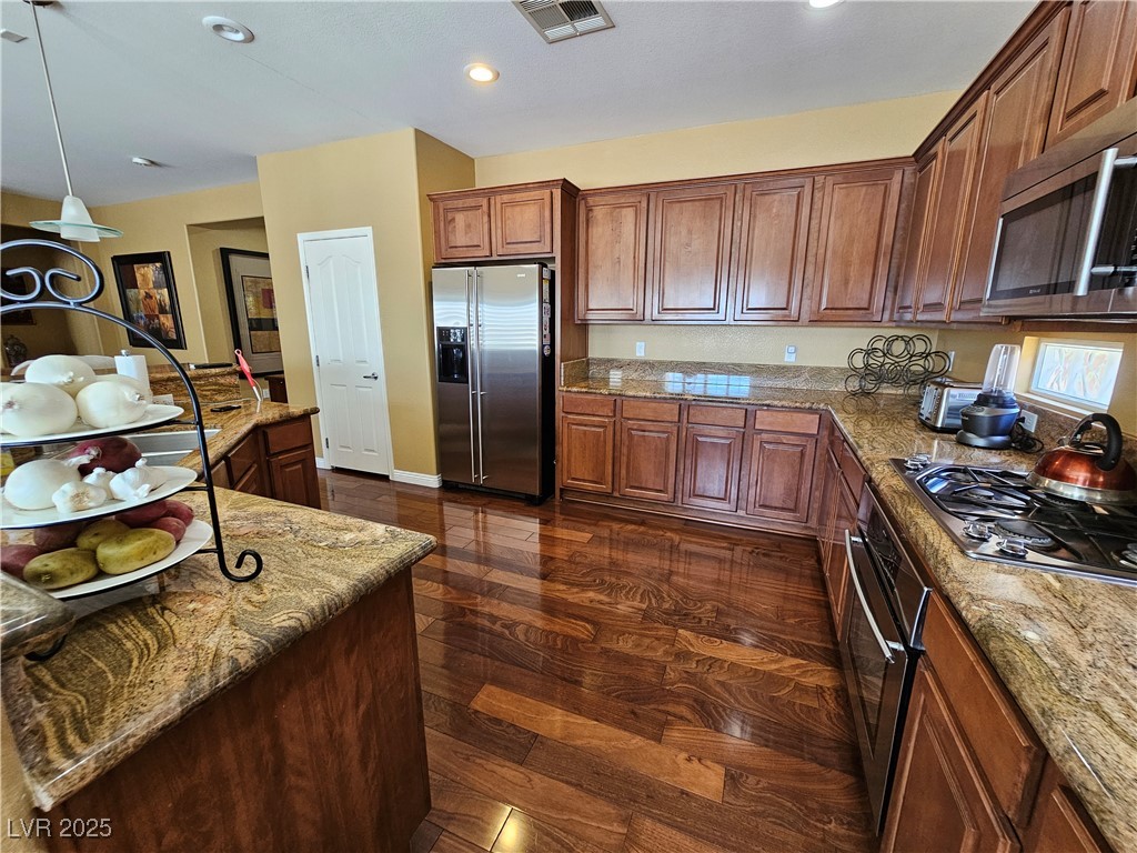11329 Hedgemont Avenue Property Photo 4
