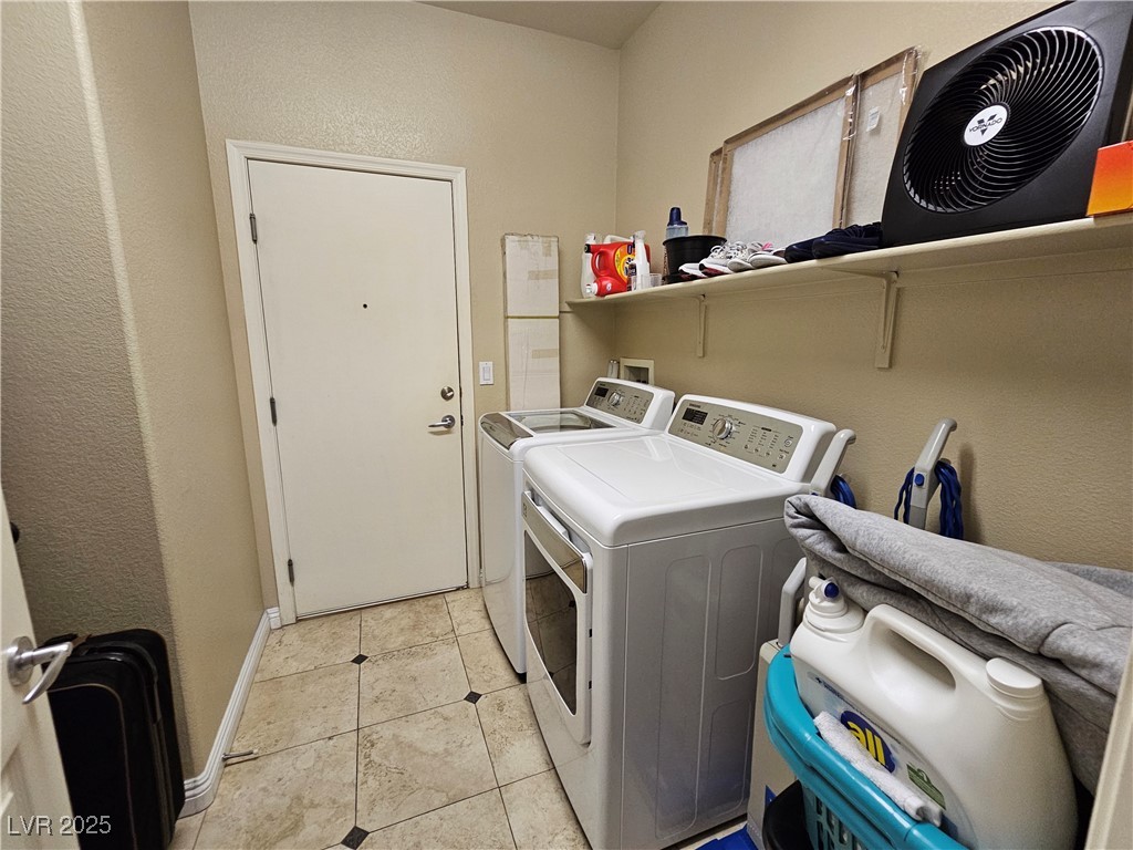 11329 Hedgemont Avenue Property Photo 19