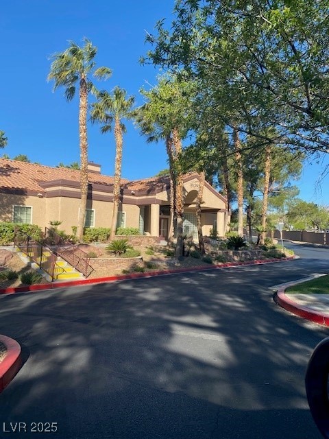 9325 West Desert Inn Road 289 Property Photo 1