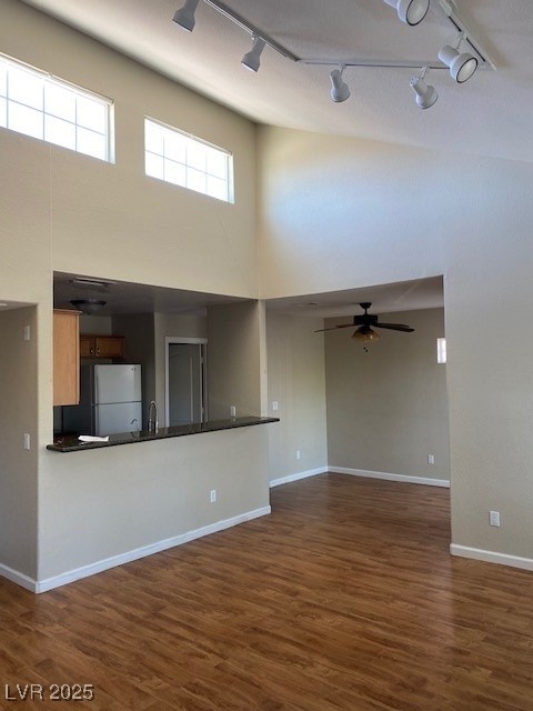 9325 West Desert Inn Road 289 Property Photo 9