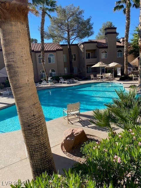 9325 West Desert Inn Road 289 Property Photo 13