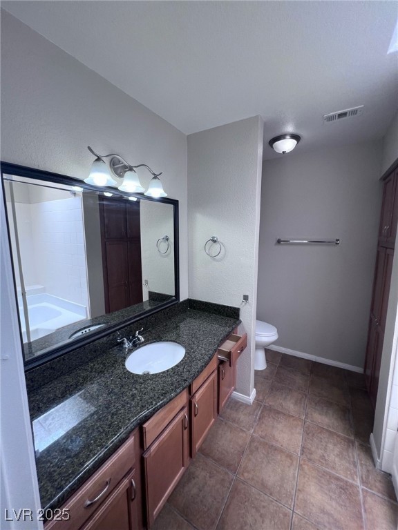 9325 West Desert Inn Road 289 Property Photo 14