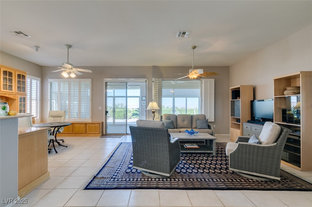 2112 King Mesa Drive Property Photo 4