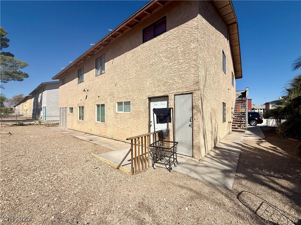 6217 Yerba Lane Property Photo 4