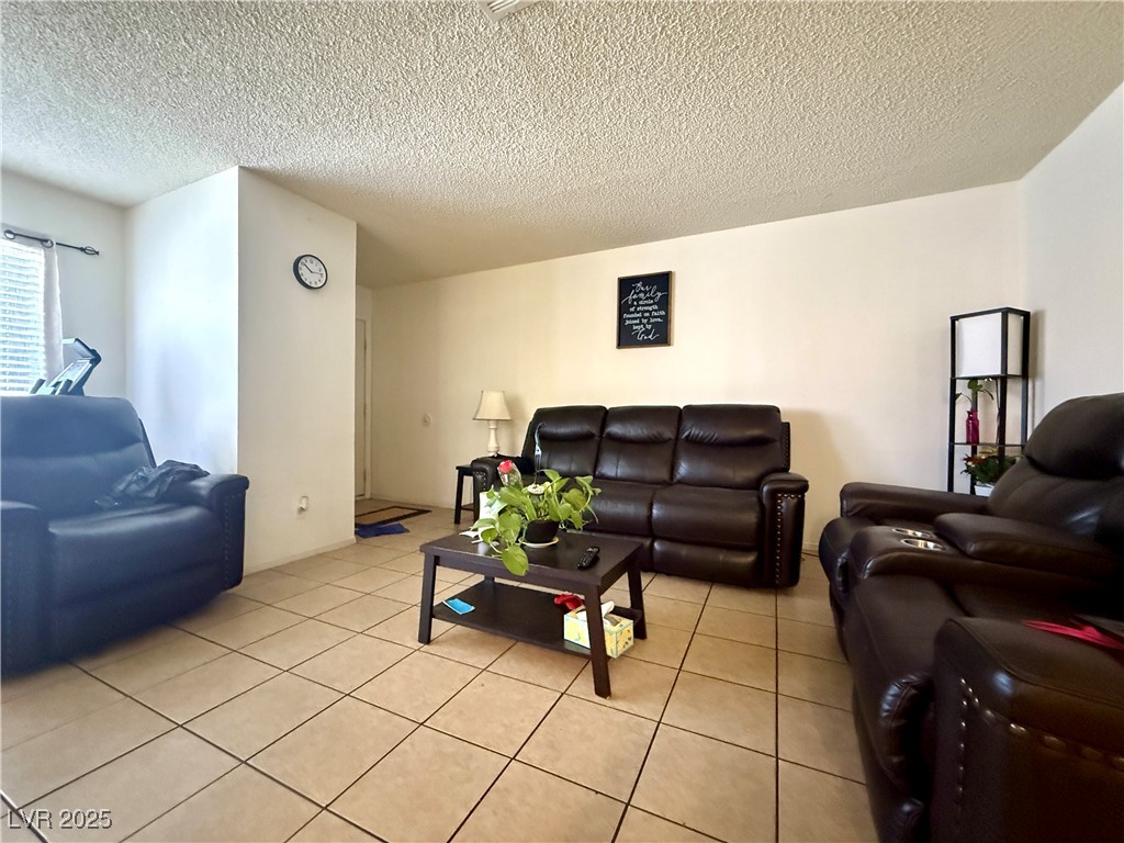 6217 Yerba Lane Property Photo 7