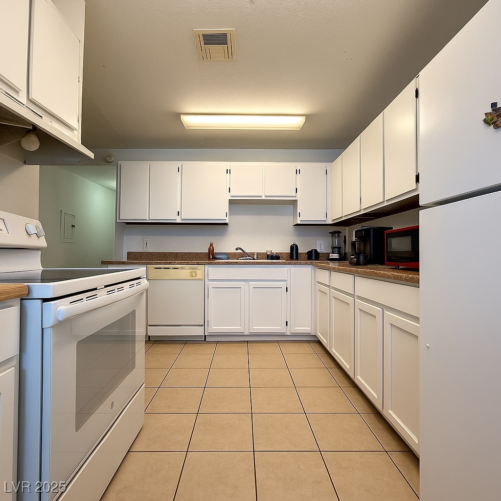 6217 Yerba Lane Property Photo 10