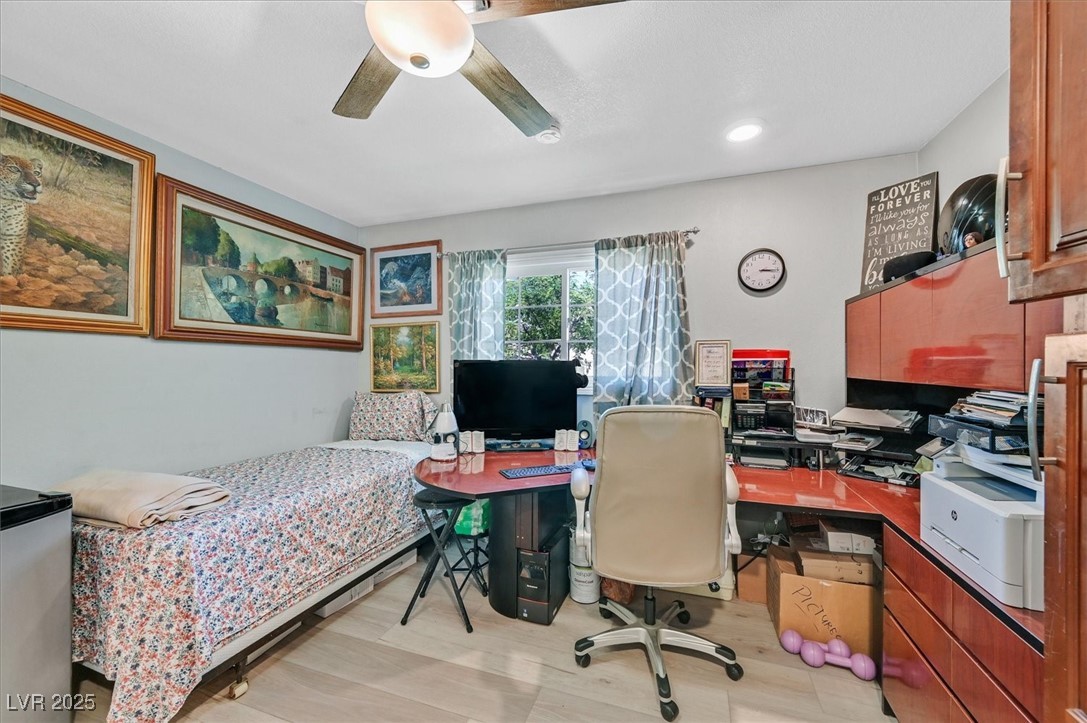 3085 Greenbriar Drive Property Photo 10