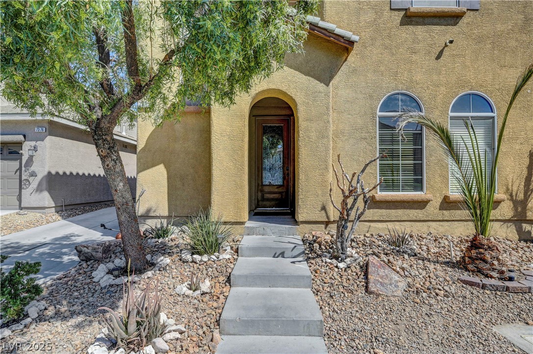 7384 Emerald Glow Street Property Photo 4