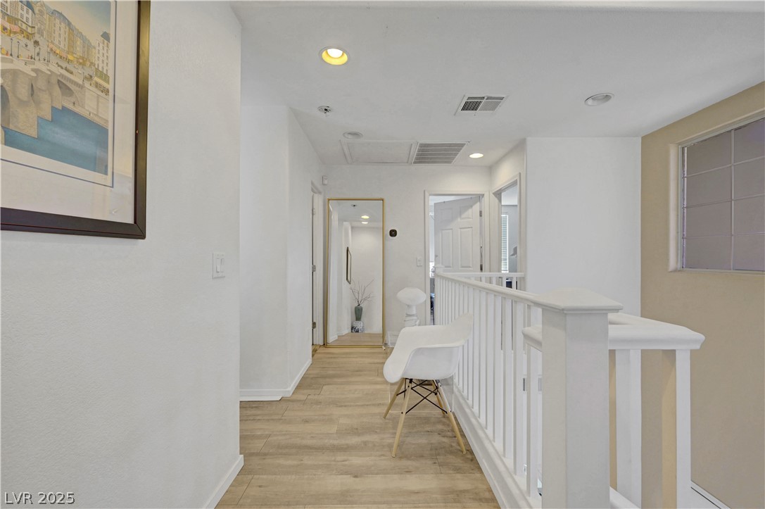 7384 Emerald Glow Street Property Photo 27