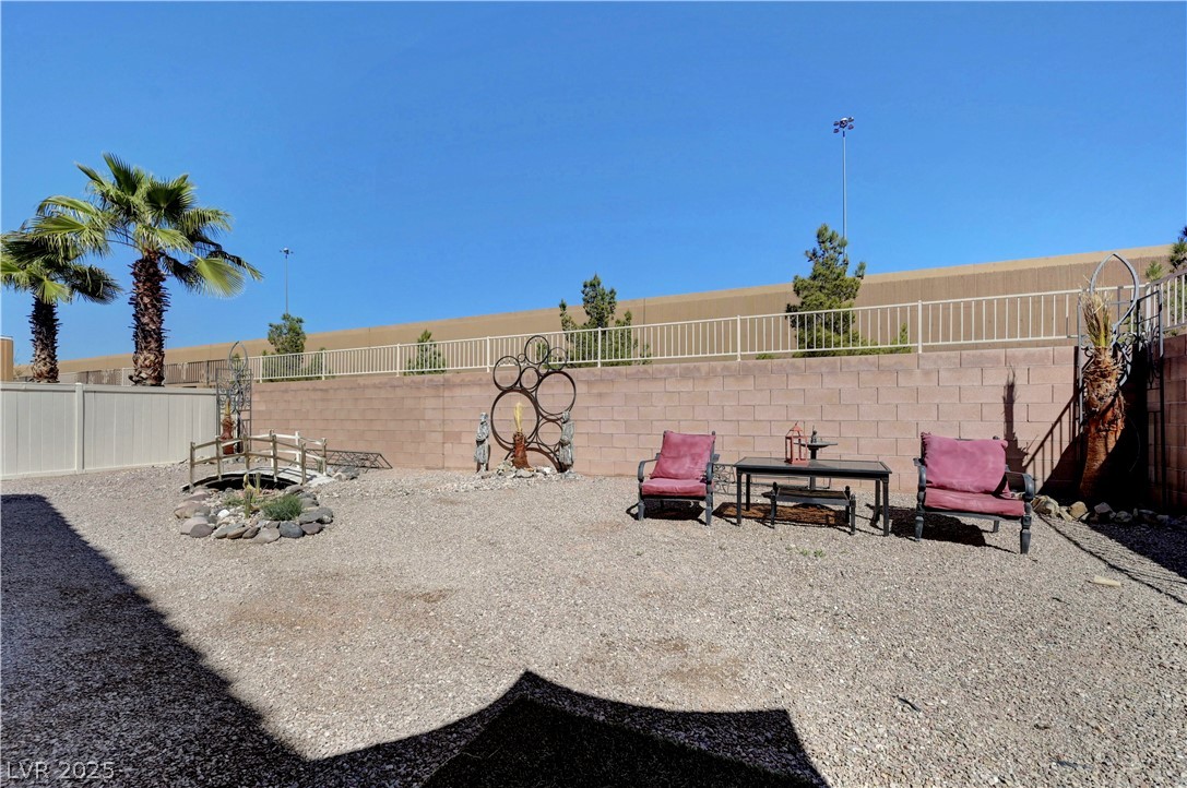 7384 Emerald Glow Street Property Photo 48
