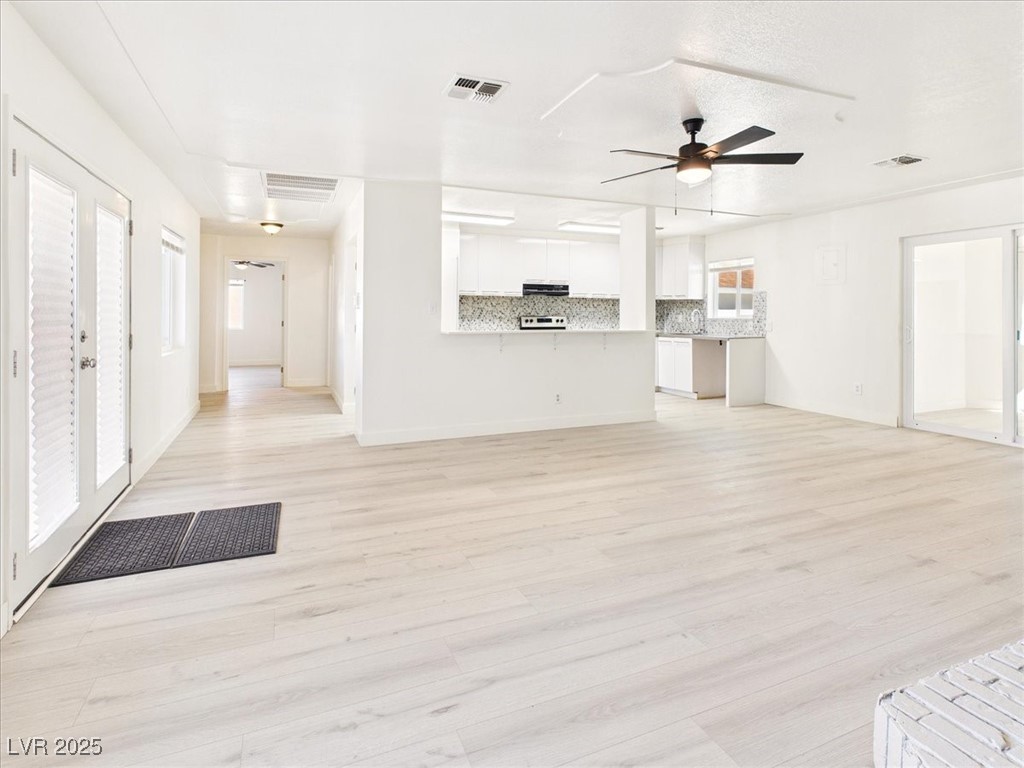 71 Union Pacific Street Property Photo 3