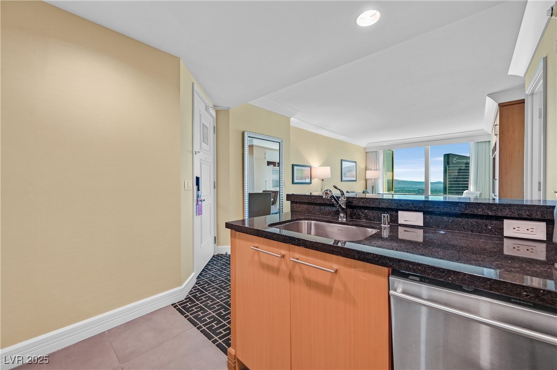 2719561 Property Photo 7