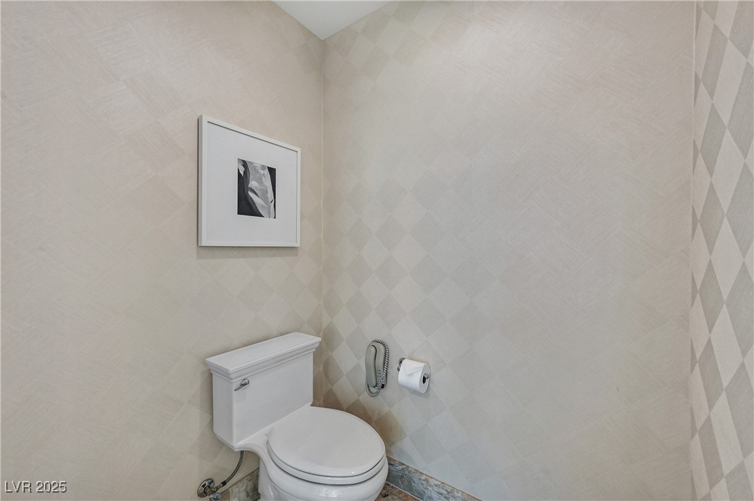 2719561 Property Photo 19