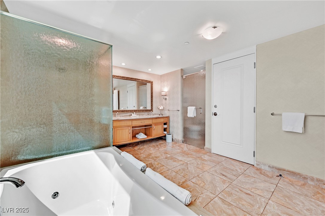 2719561 Property Photo 22