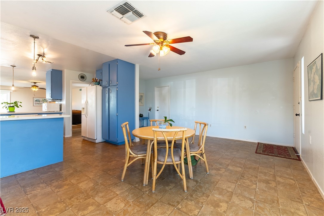 7150 Mountain Moss Drive Property Photo 11