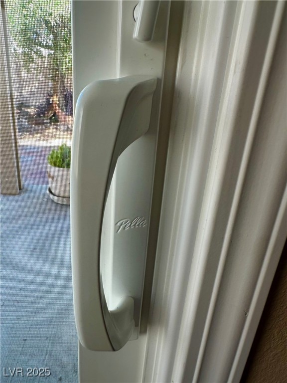 7150 Mountain Moss Drive Property Photo 21