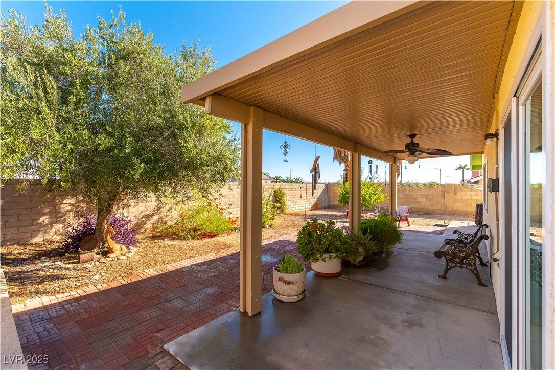 7150 Mountain Moss Drive Property Photo 29