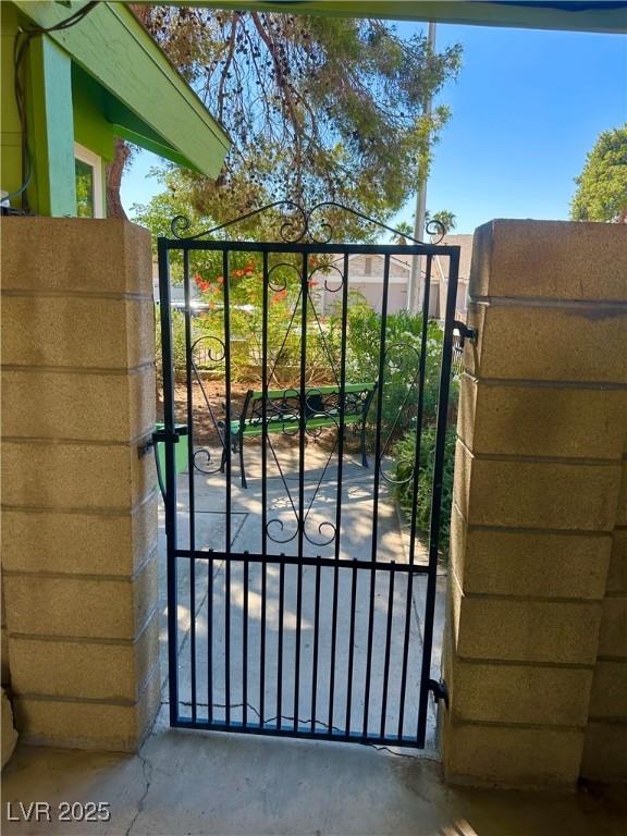 7150 Mountain Moss Drive Property Photo 41