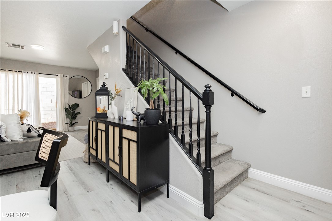 4774 Valleyside Avenue Property Photo 12