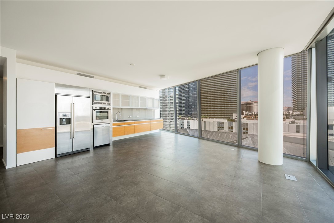 3726 Las Vegas Boulevard 1012 Property Photo 3