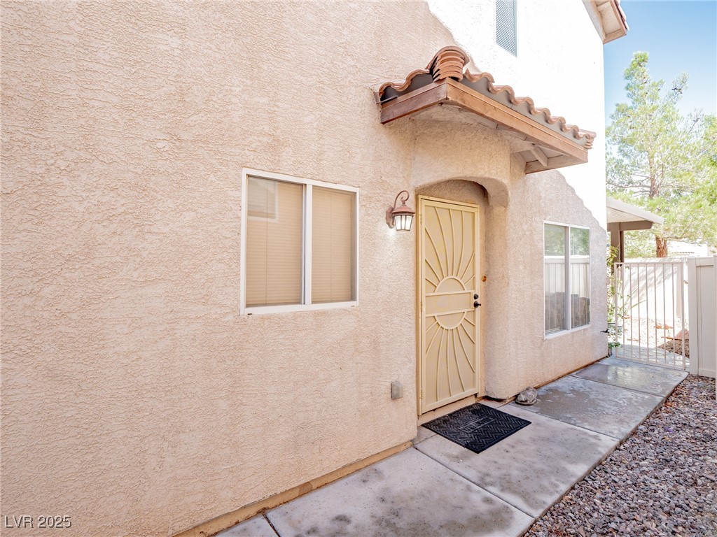 11038 African Sunset Street Property Photo 5