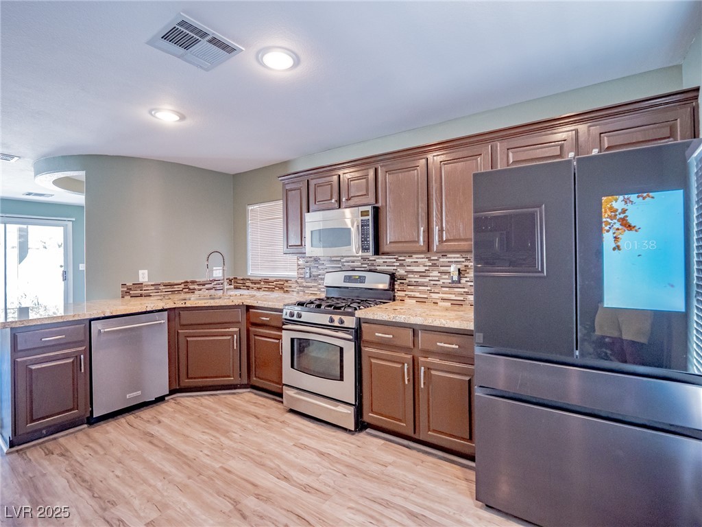 11038 African Sunset Street Property Photo 8