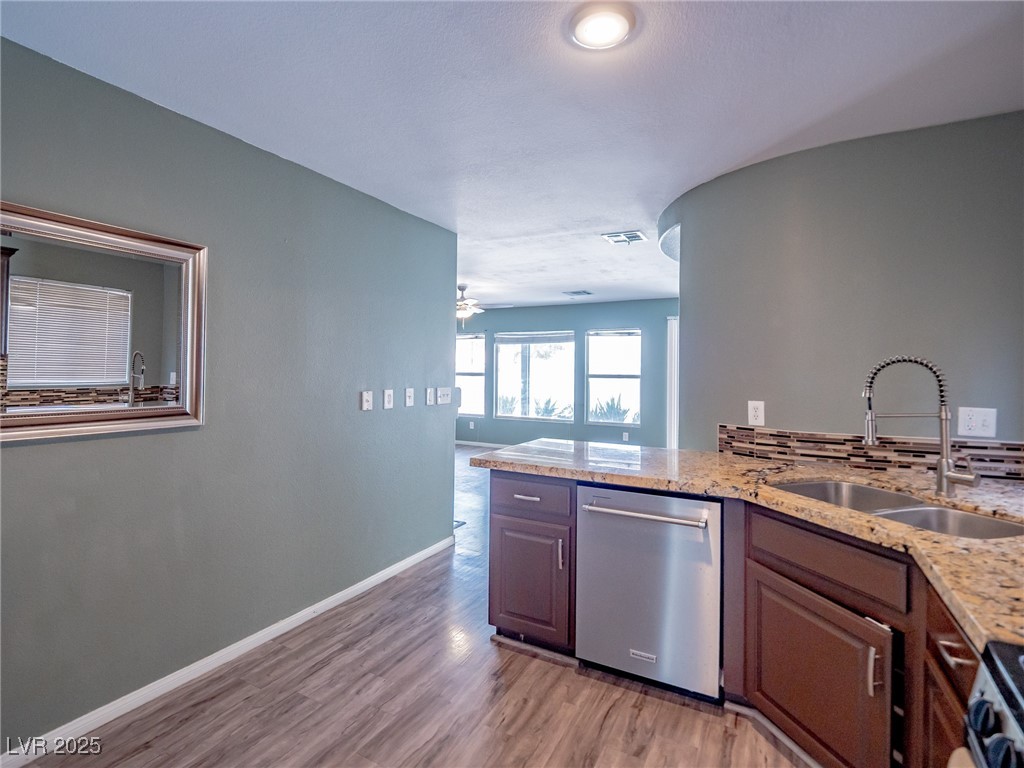 11038 African Sunset Street Property Photo 11