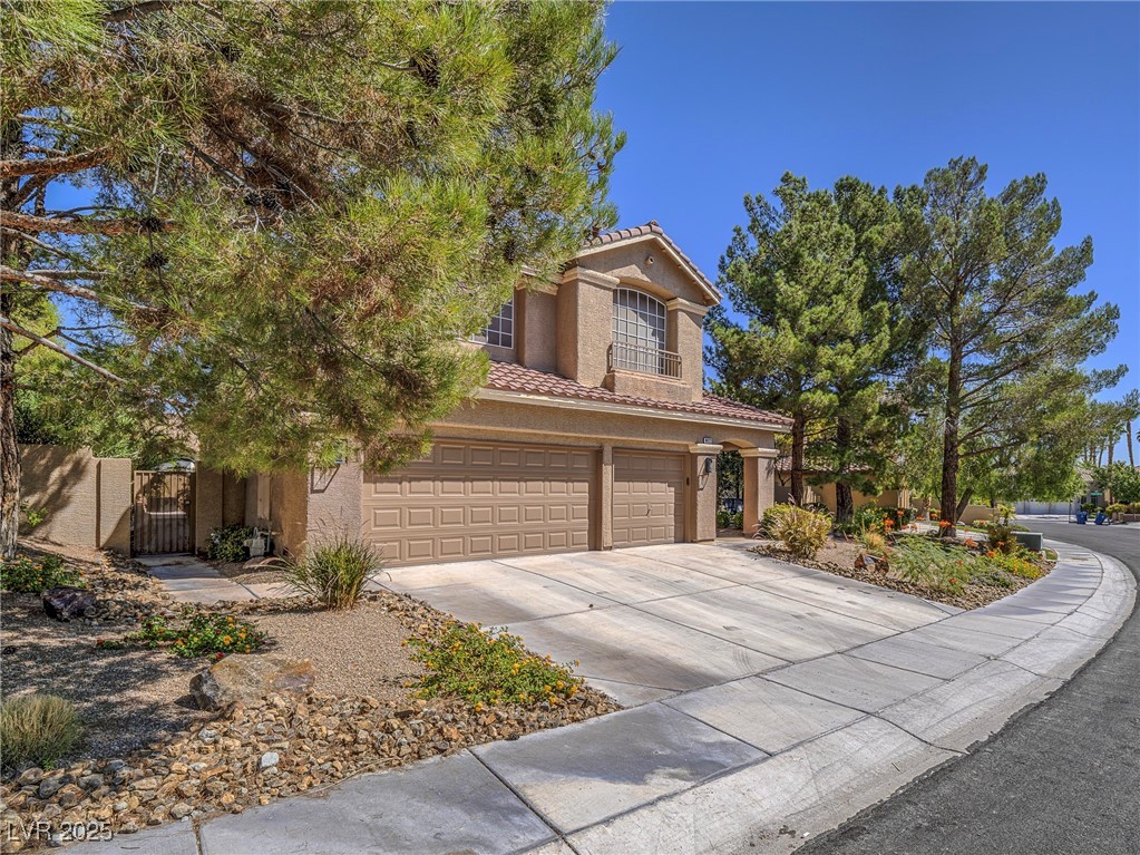 8412 Eagle Eye Avenue Property Photo 2