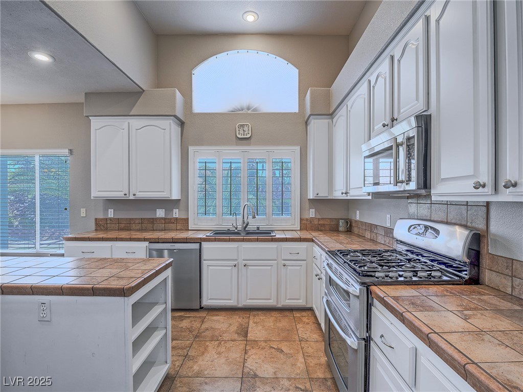 8412 Eagle Eye Avenue Property Photo 13