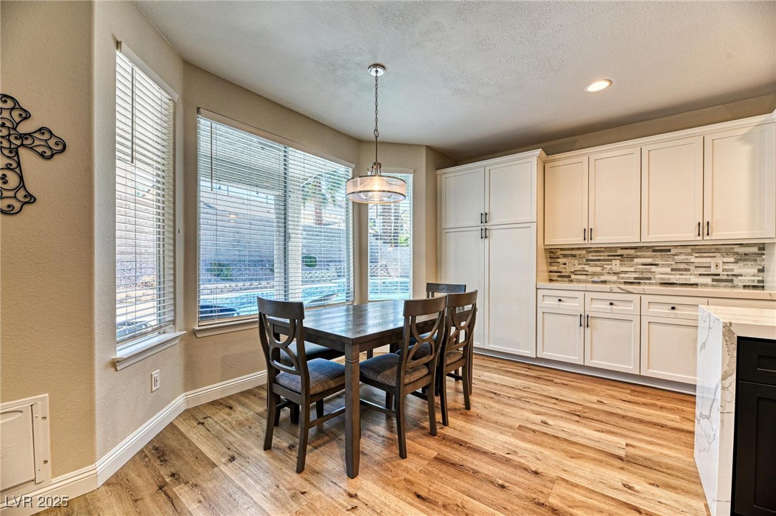 2285 Moresca Avenue Property Photo 11