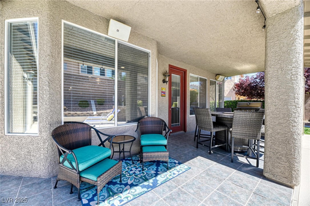 2285 Moresca Avenue Property Photo 17