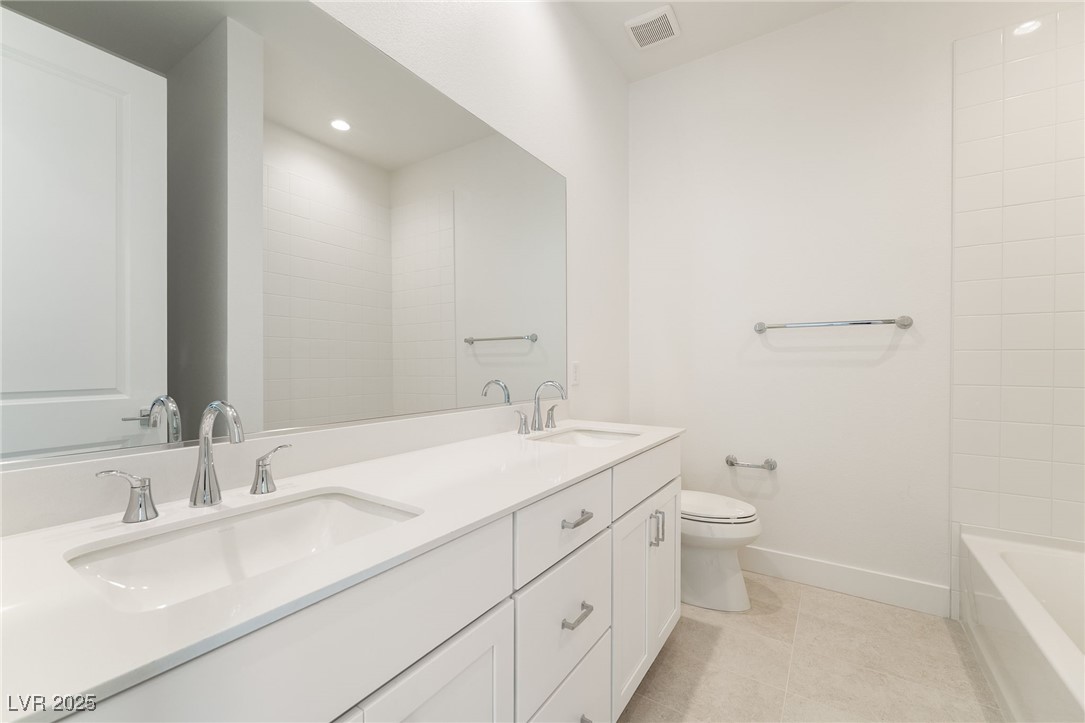 11534 Hillrise Avenue Property Photo 11