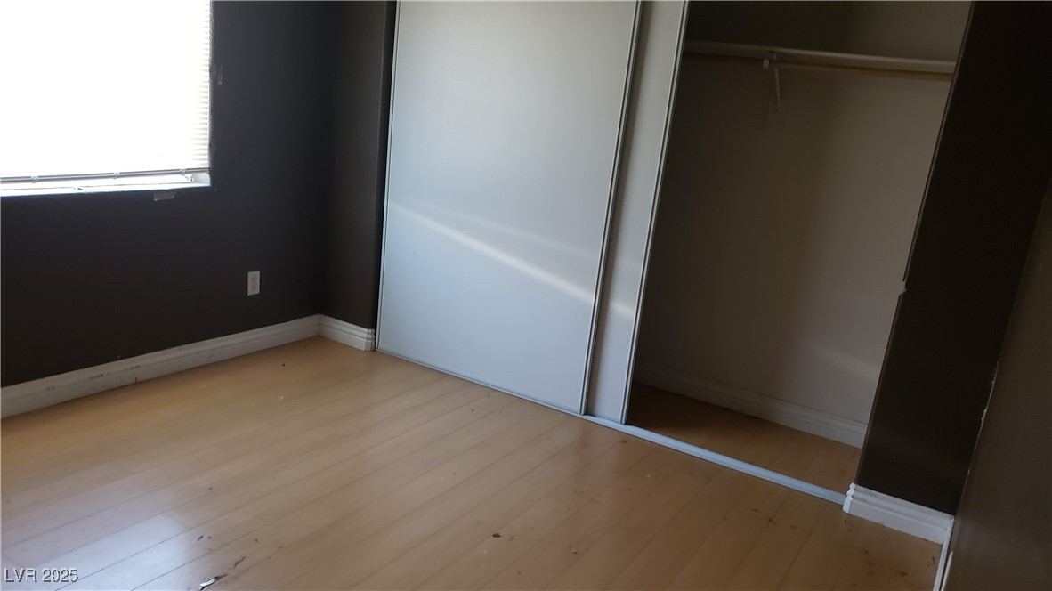 5165 Glendale Avenue B Property Photo 7