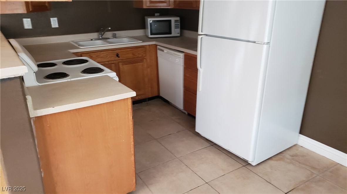 5165 Glendale Avenue B Property Photo 9