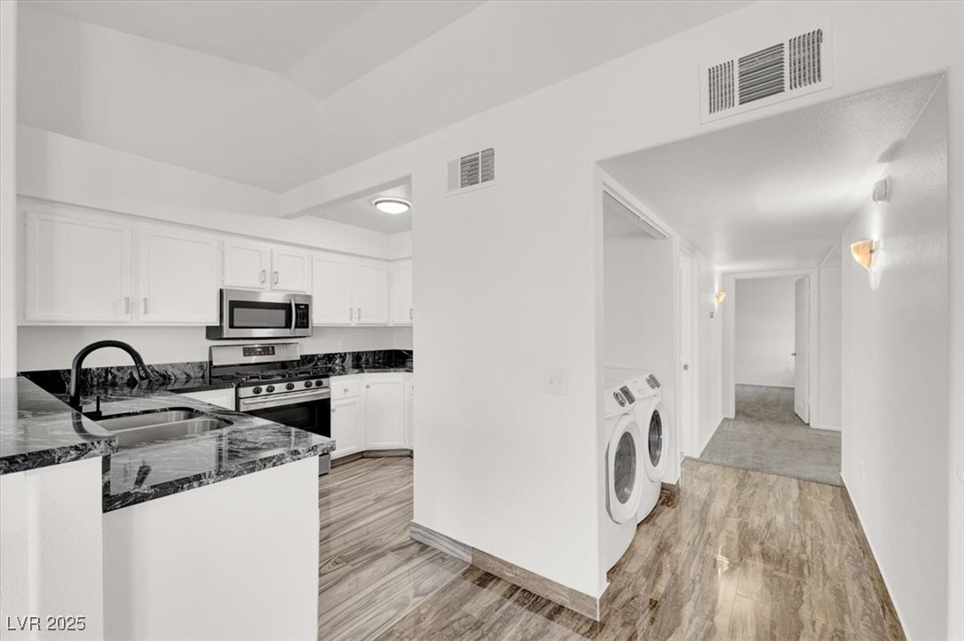 2251 Wigwam Parkway 1323 Property Photo 7