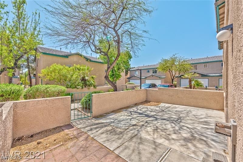 5617 Open Court Property Photo 3