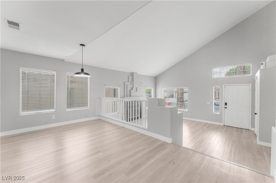 3695 Funston Way Property Photo 13